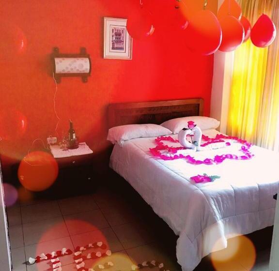 Standardrum, Hostal Grand Rio