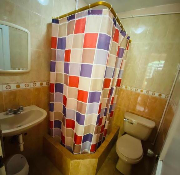 Standardrum, Hostal Grand Rio