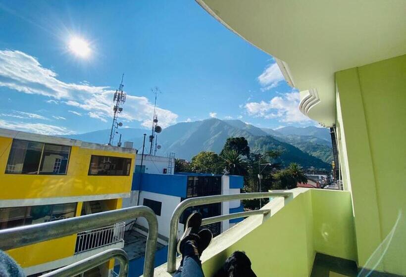 Standardrum, Hostal Grand Rio