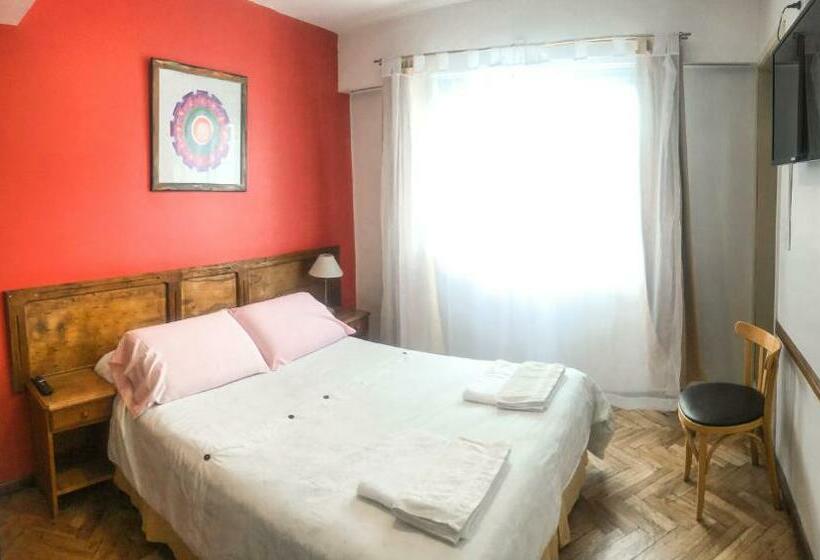 חדר סטנדרט, Mustapic