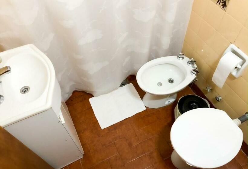 غرفة قياسية ثلاثية مزودة بشرفة, Panorama