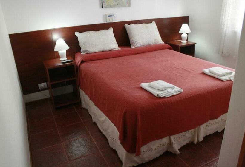 اتاق استاندارد سه نفره, Posada Del Lago