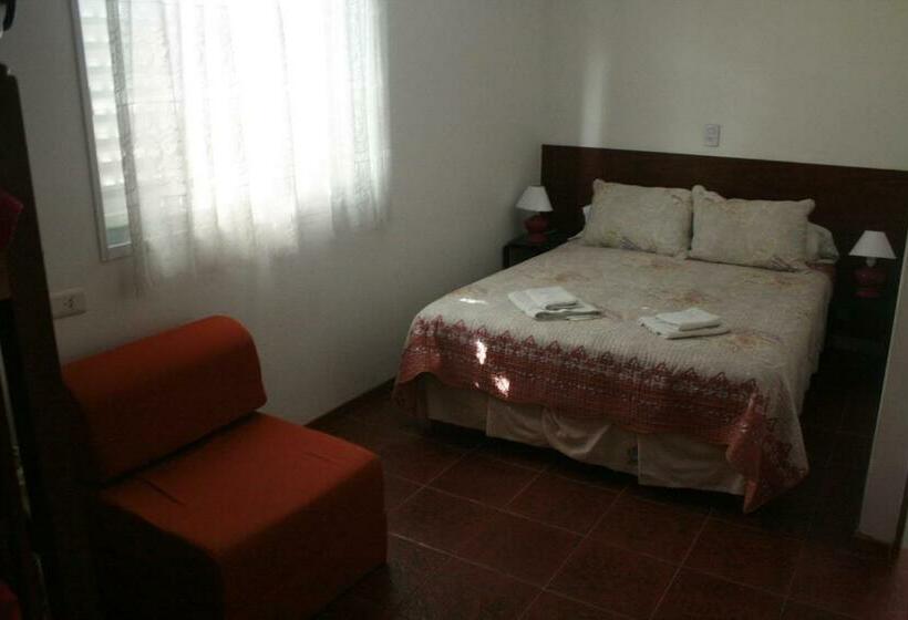 اتاق استاندارد سه نفره, Posada Del Lago