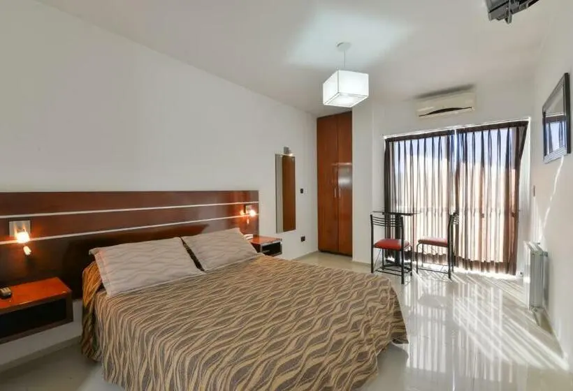 Standard-huone, Ritz