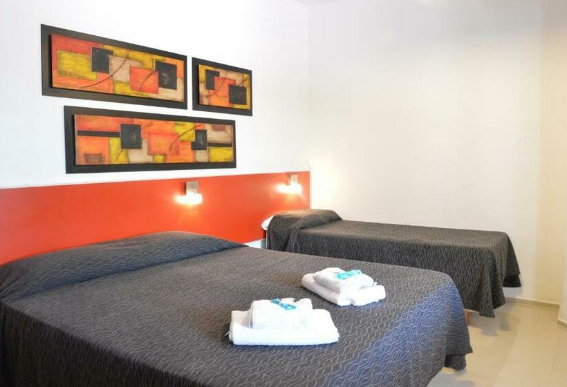 غرفة قياسية ثلاثية, Ritz