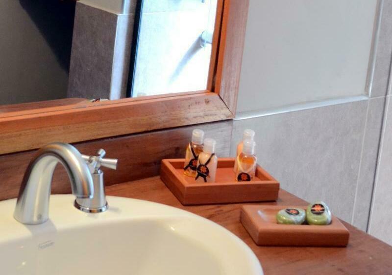 غرفة قياسية ثلاثية, Santa Ines Bella Vista