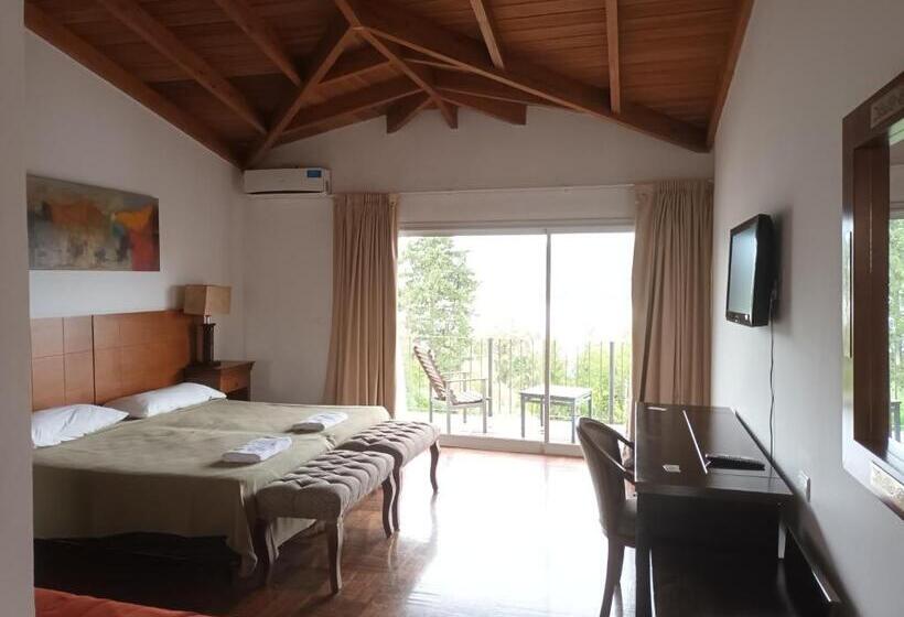 اتاق پریمیوم چهارنفره, Tagore Suites