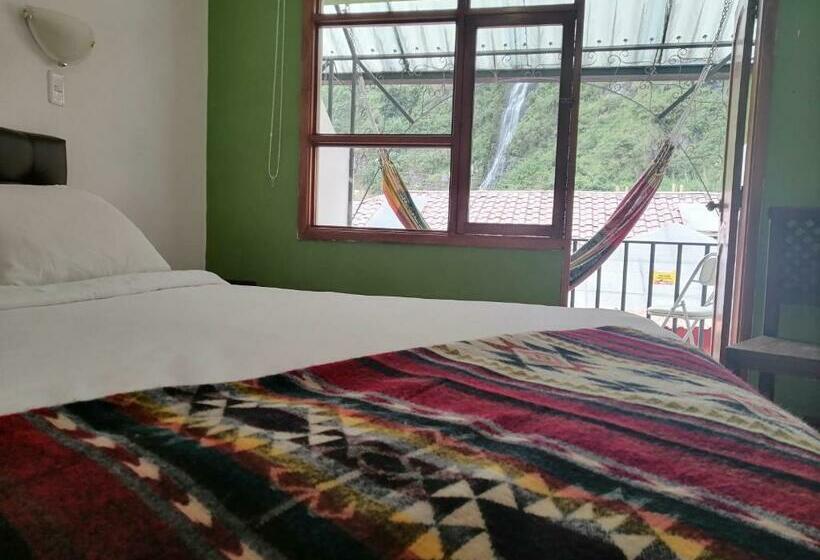 Номер Стандарт с Балконом, Hostal & Spa Casa Real