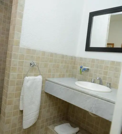 スタンダードルーム, Bernie S Bed & Breakfast , A 3 Kilometros Del Aerop Ezeiza, Van ,in Out, Free Ezeiza Airport