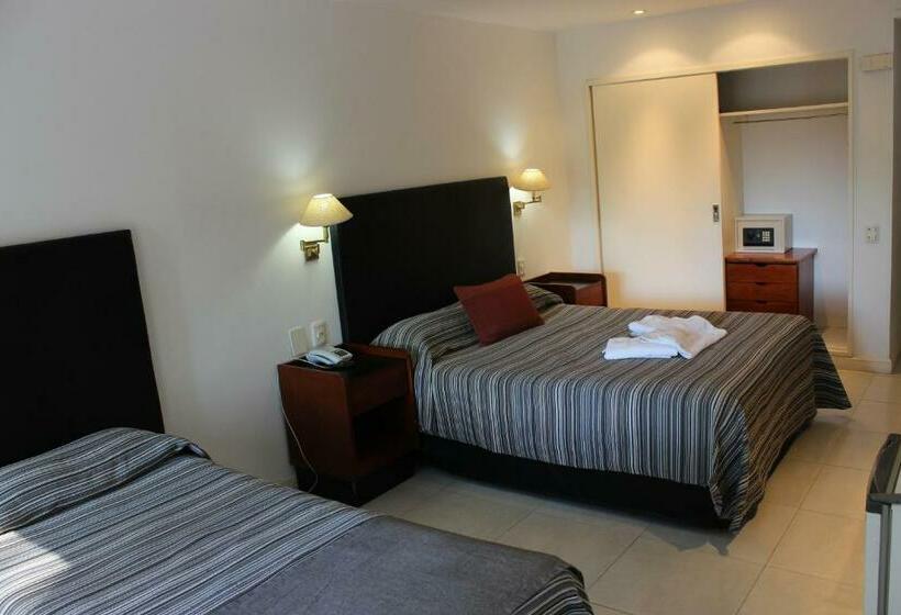 غرفة كلاسيكية ثلاثية, Arenas