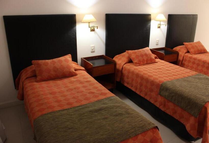 غرفة عائلية, Arenas