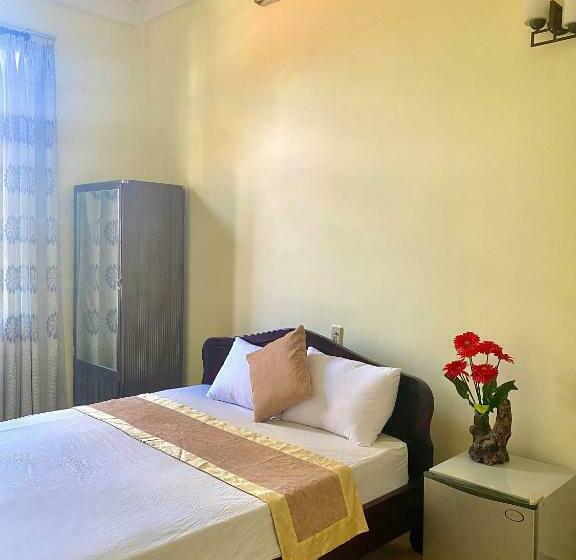 اتاق استاندارد با بالکن, Bao Minh