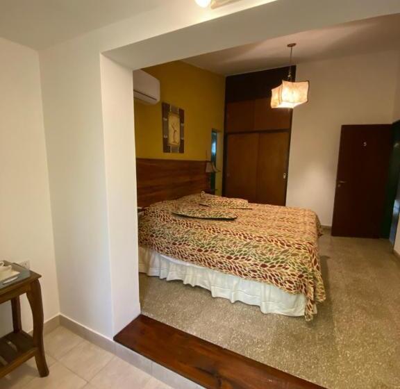 Superior Rum, Complejo Najul Suites Solo Adultos