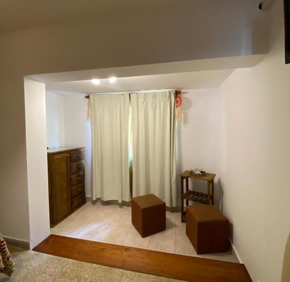 Superior Rum, Complejo Najul Suites Solo Adultos