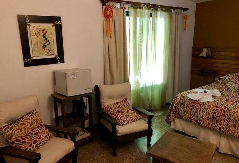 Deluxe Rum, Complejo Najul Suites Solo Adultos