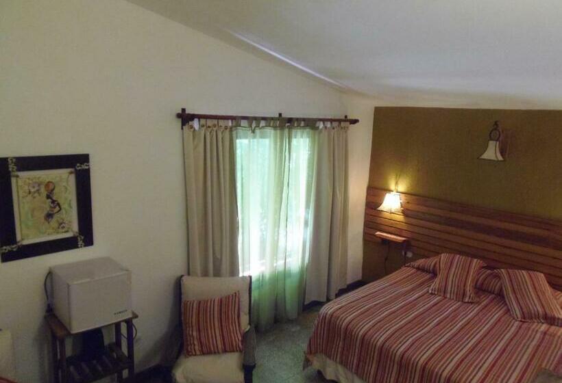 Deluxe Rum, Complejo Najul Suites Solo Adultos