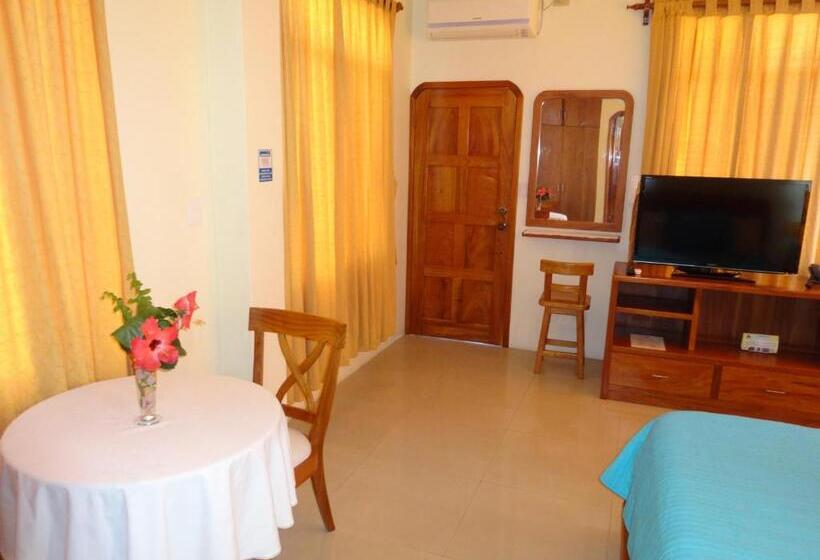 اتاق یک تخته با تراس, Del Sol Galapagos