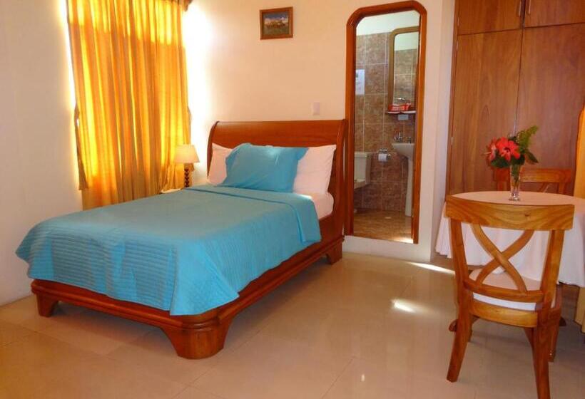 اتاق یک تخته با تراس, Del Sol Galapagos