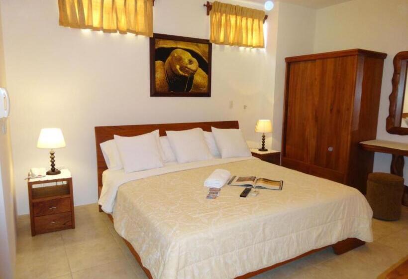 اتاق سوپریور با تخت بزرگ, Del Sol Galapagos