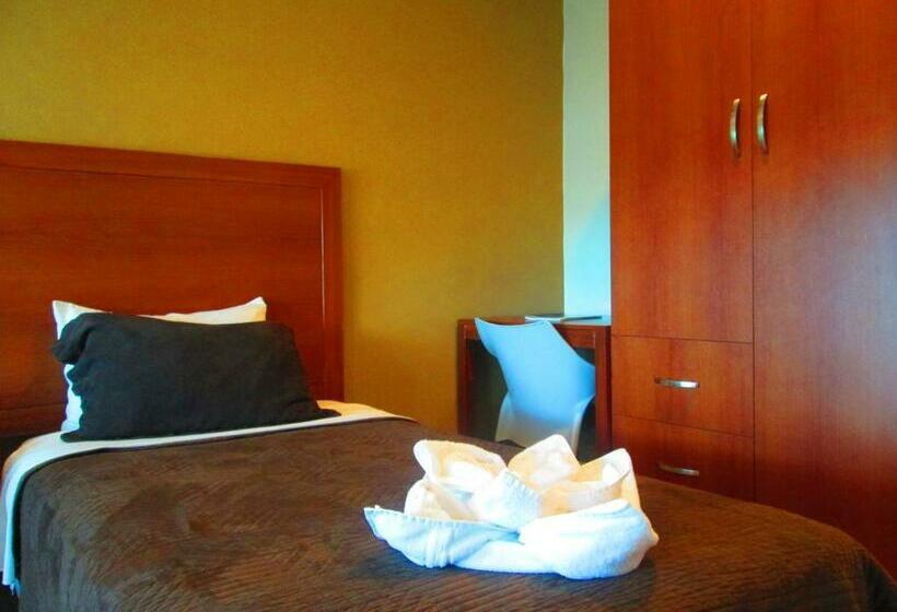 Quarto Estandar, Garzota Inn