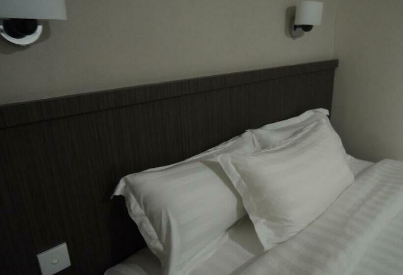 Superior Room, Harlys Residence