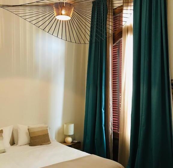 اتاق سوپریور سه تخته, L Adresse Hôtel Boutique