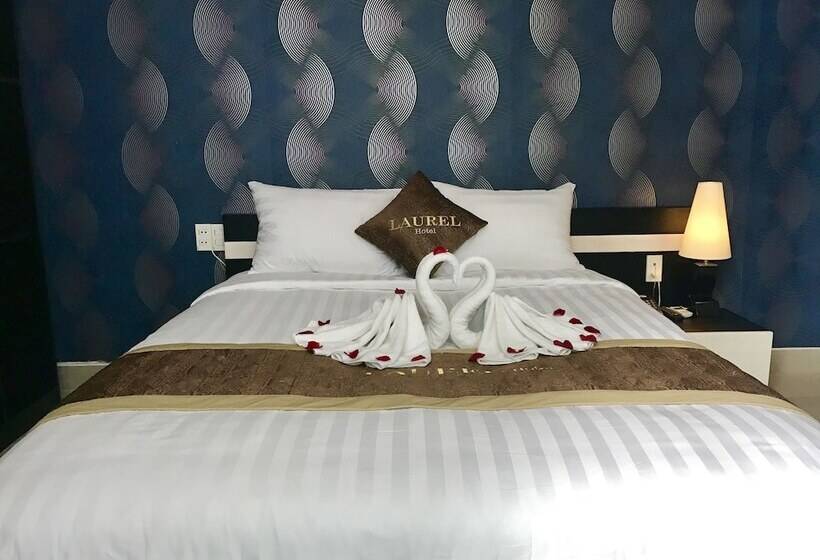 اتاق استاندارد, Laurel