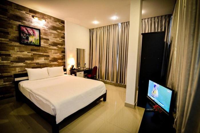 اتاق استاندارد, Laurel