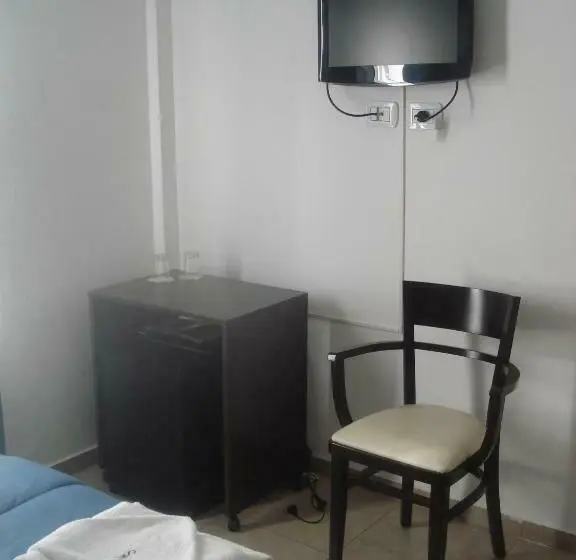 Standard Yhden Hengen Huone, Morada Suites