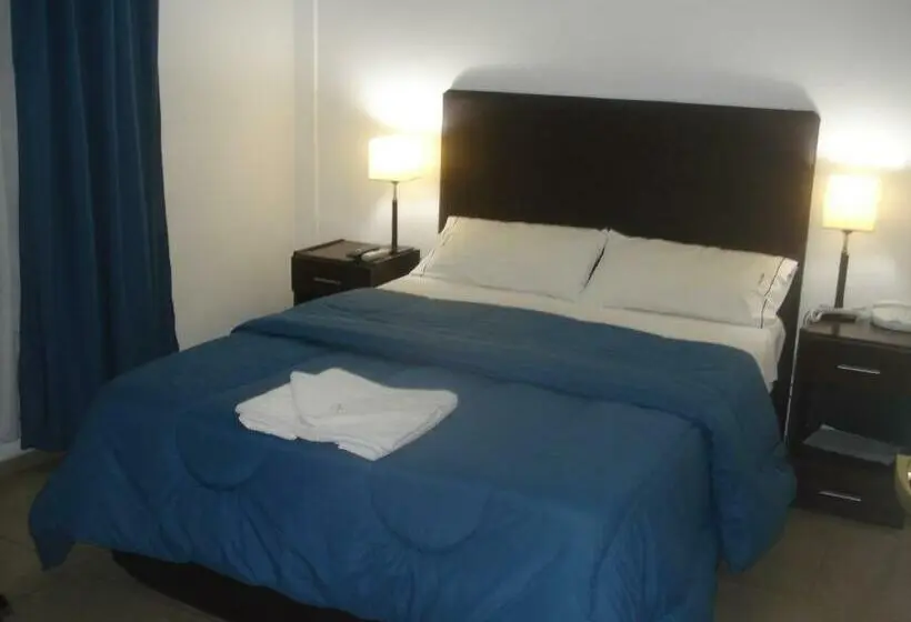 Standard Yhden Hengen Huone, Morada Suites