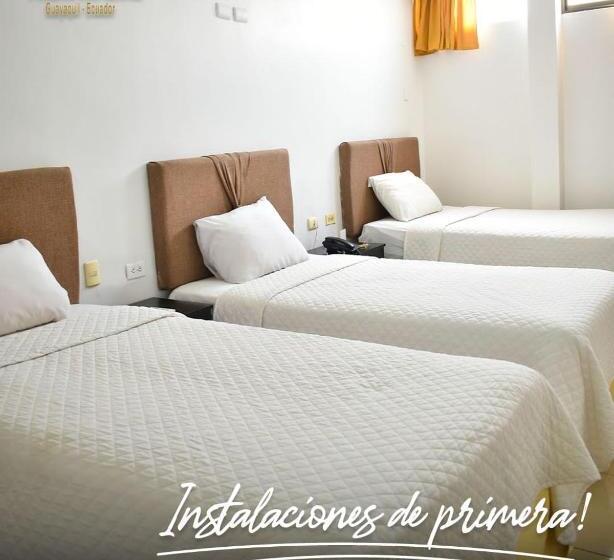 غرفة قياسية ثلاثية, Presidente Internacional