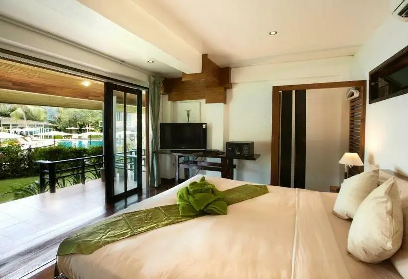 اتاق استاندارد, Resolution Resort