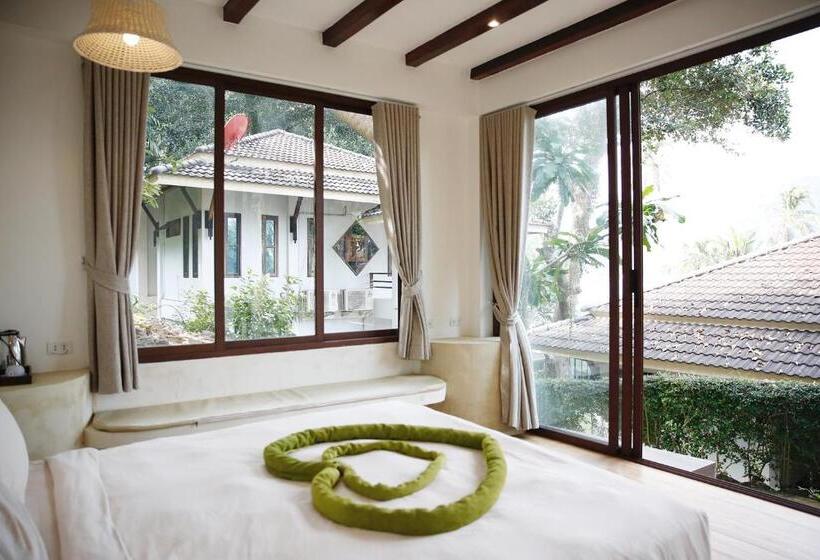 Номер Стандарт Вид на Сад, Resolution Resort