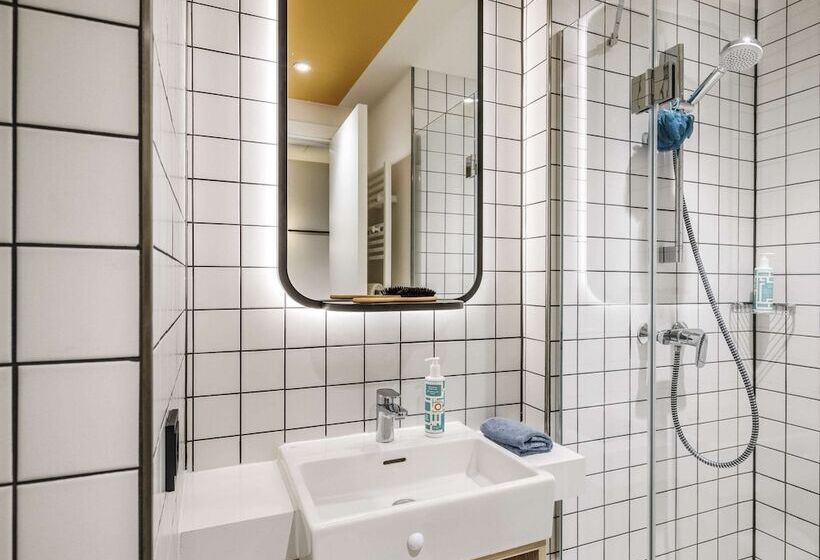 스탠다드 스튜디오 더블 침대, Aparthotel Adagio Access Porte De Camargue