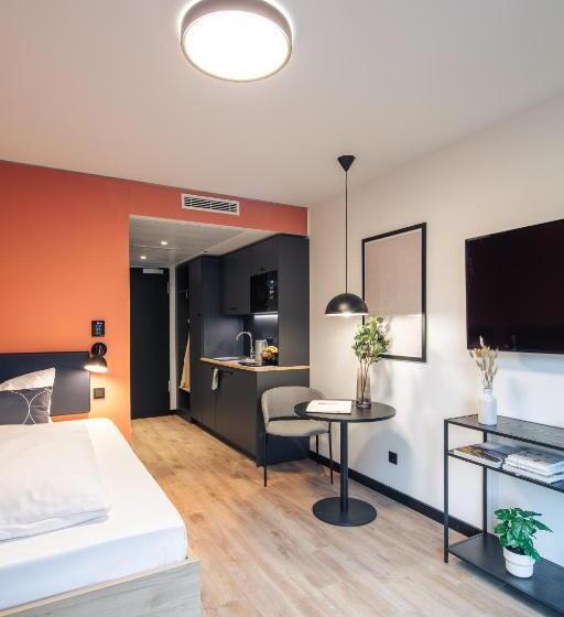 Апартаменты 1 Спальня, The Base Munich