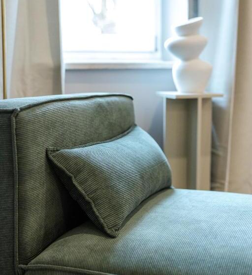 디럭스 룸, Kalm Stay A Design Apart