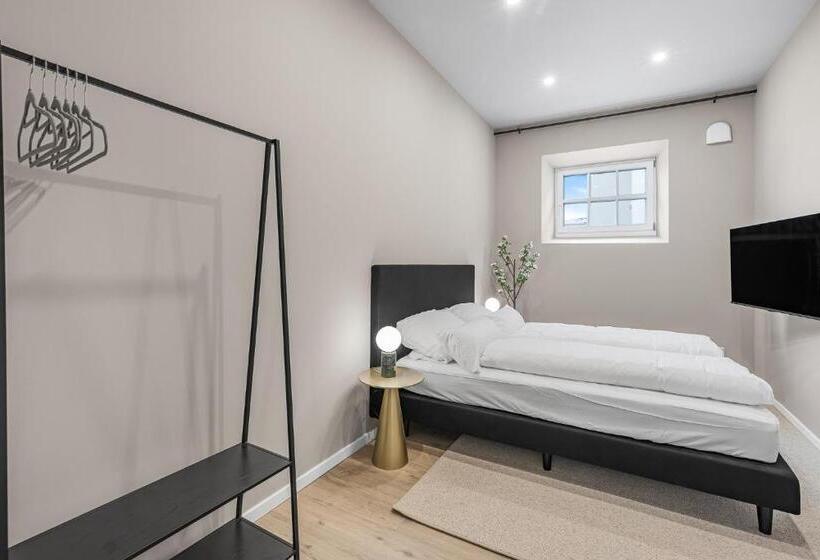 디럭스 스위트, Kalm Stay A Design Apart