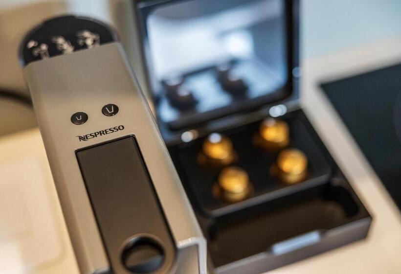 패밀리 스위트, Kalm Stay A Design Apart