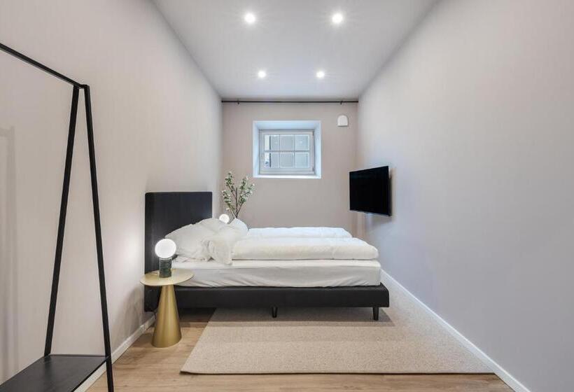 패밀리 스위트, Kalm Stay A Design Apart