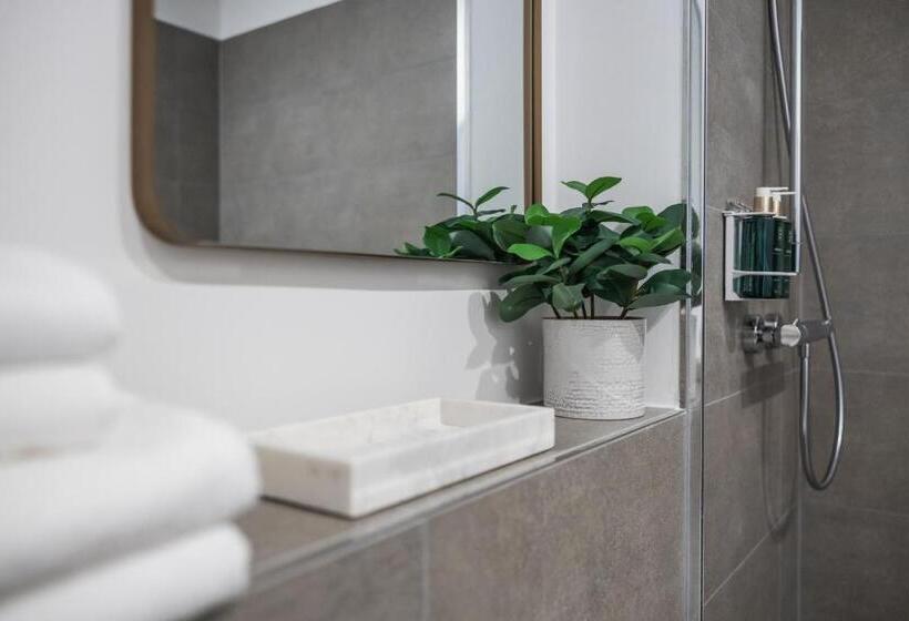 스탠다드 스튜디오, Kalm Stay A Design Apart