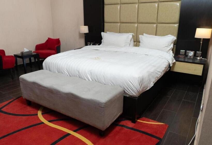 اتاق استاندارد, Rich Bridge