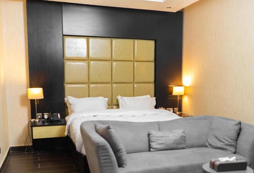 اتاق استاندارد, Rich Bridge