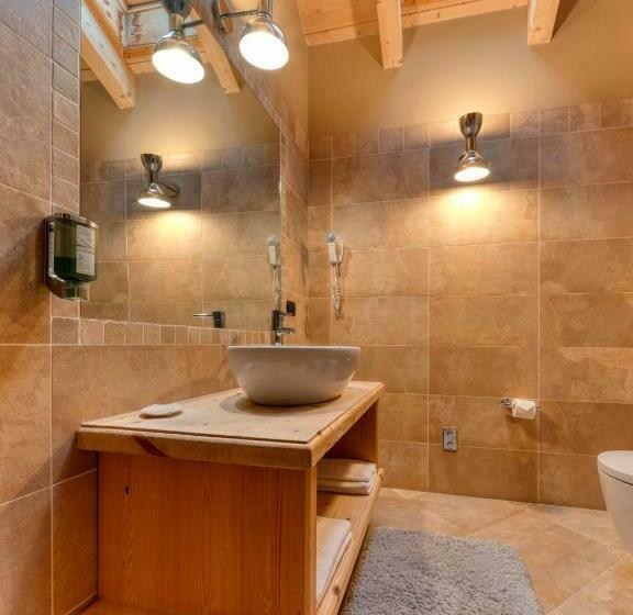 Balkonlu Standart Oda, Agriturismo Rini