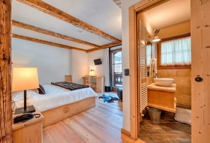 Balkonlu Standart Oda, Agriturismo Rini