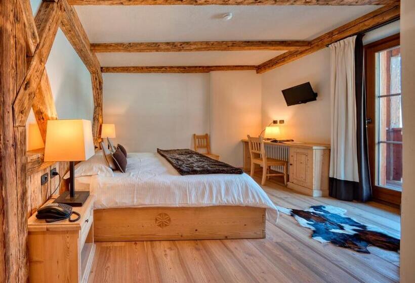 Balkonlu Standart Oda, Agriturismo Rini