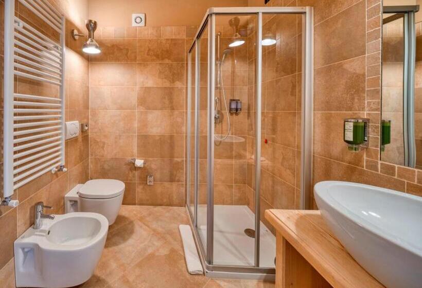 Üç Kişilik Standart Oda, Agriturismo Rini