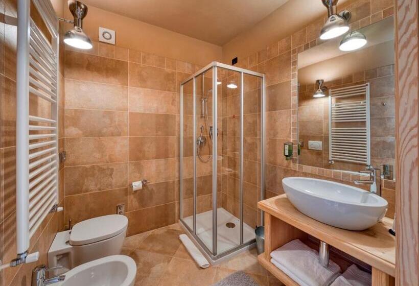 Üç Kişilik Standart Oda, Agriturismo Rini