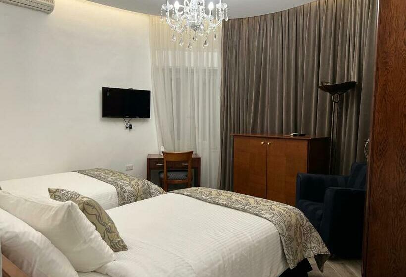 اتاق استاندارد, Bonita Inn