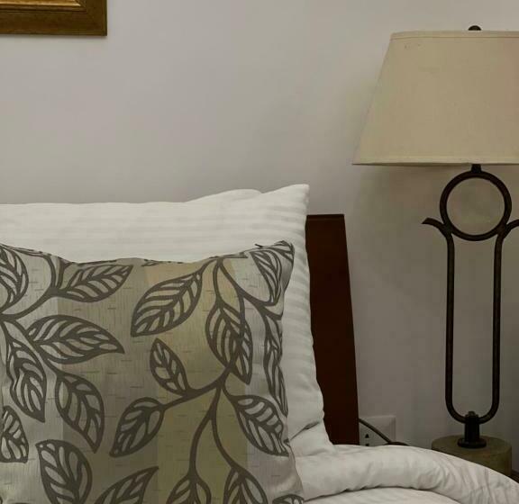 اتاق استاندارد, Bonita Inn