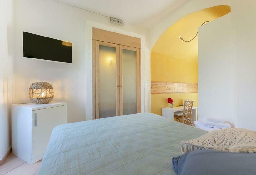 Camera Standard, Casa Giovanni Da Procida